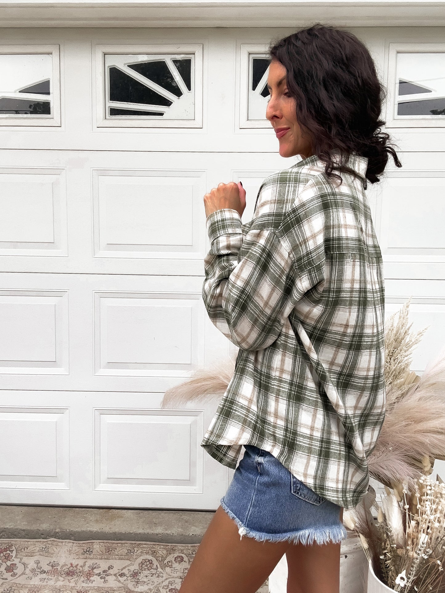 Auggie Olive Button Down