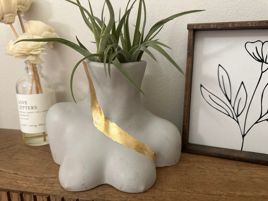 Vivian Bust Vase - Stone With Gold
