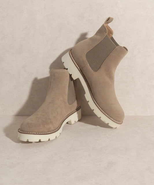 Chunky Sole Chelsie Boot - Dark  Taupe
