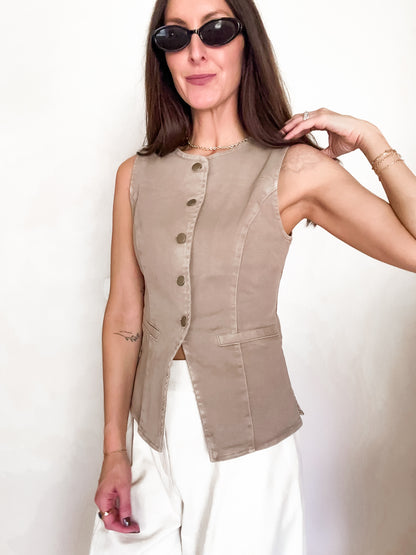 Kaden Vest Top