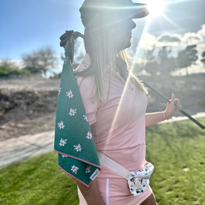 Azalea Women's Magnetic Golf Towel