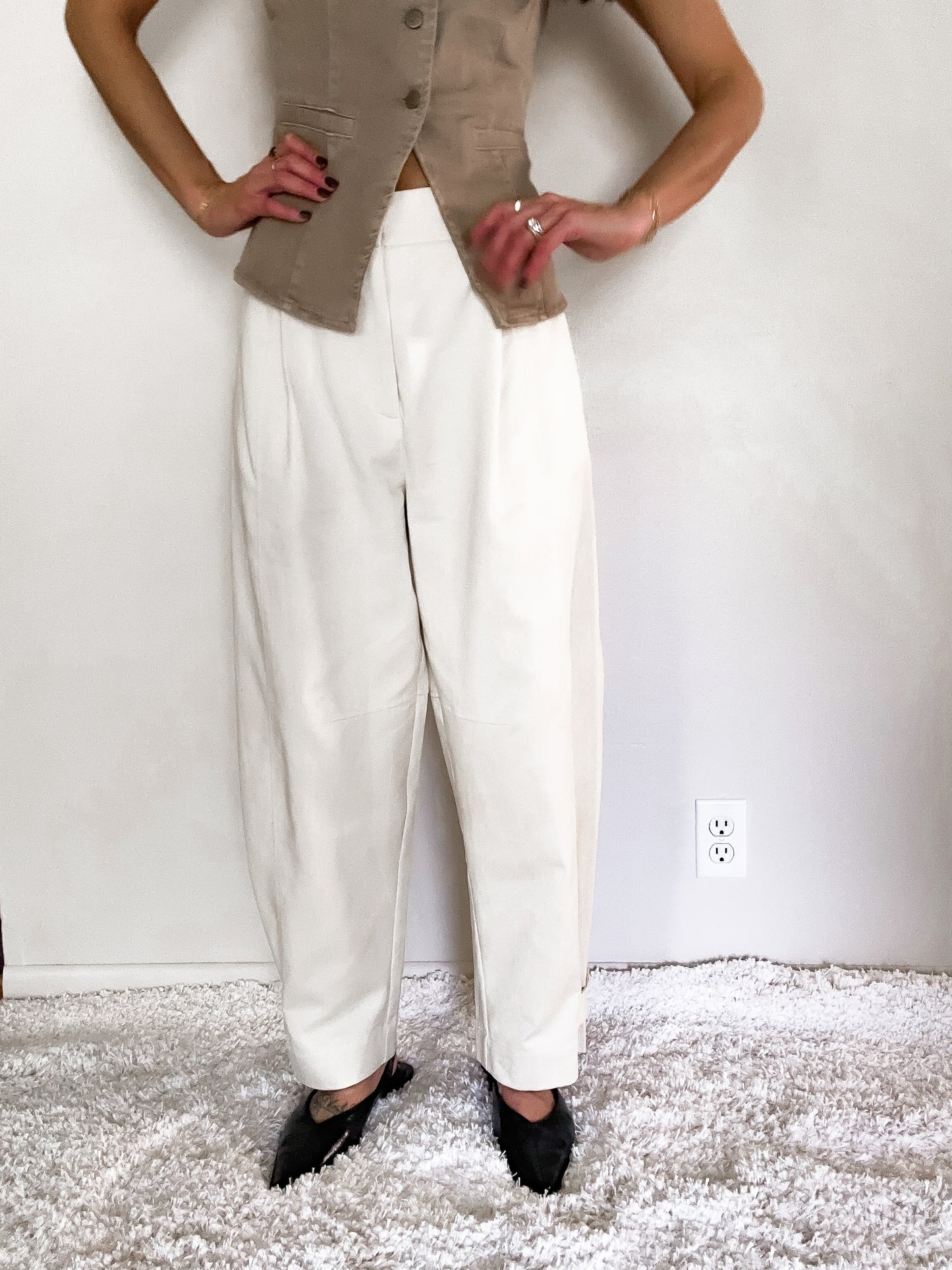 Kaden Vest Top