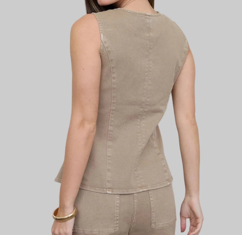 Kaden Vest Top